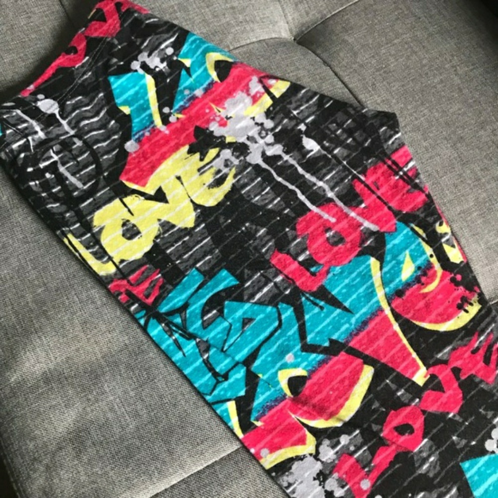 Graffiti Print Leggings